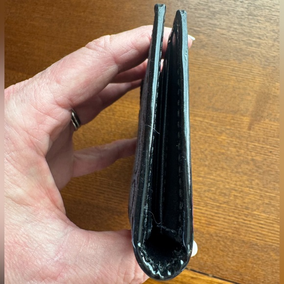 Coach Signature Black Canvas Slim Wallet W/ Patent Leather Trim - Picture 4 of 15